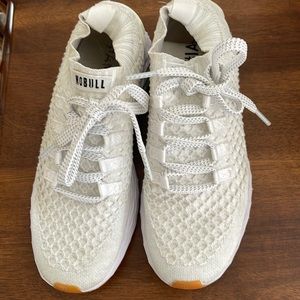 NOBULL RUNNING SHOES W8 M6.5